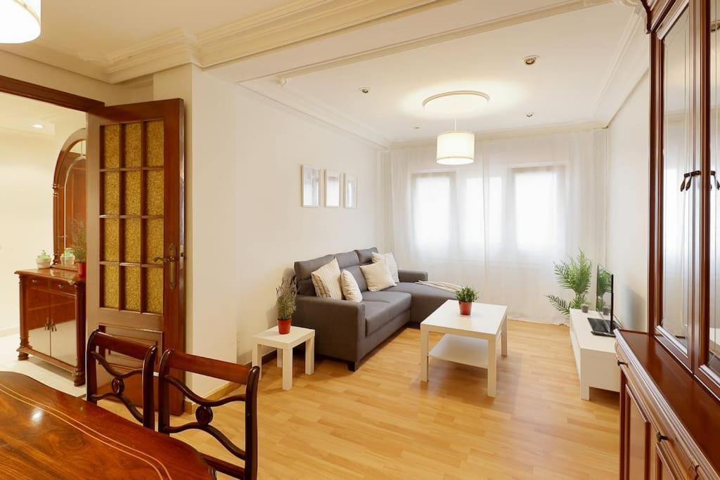 621B Acogedor Apartamento Oviedo Exterior photo
